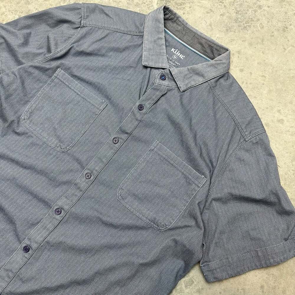 Kuhl Short Sleeve Button Down Shirt - Medium